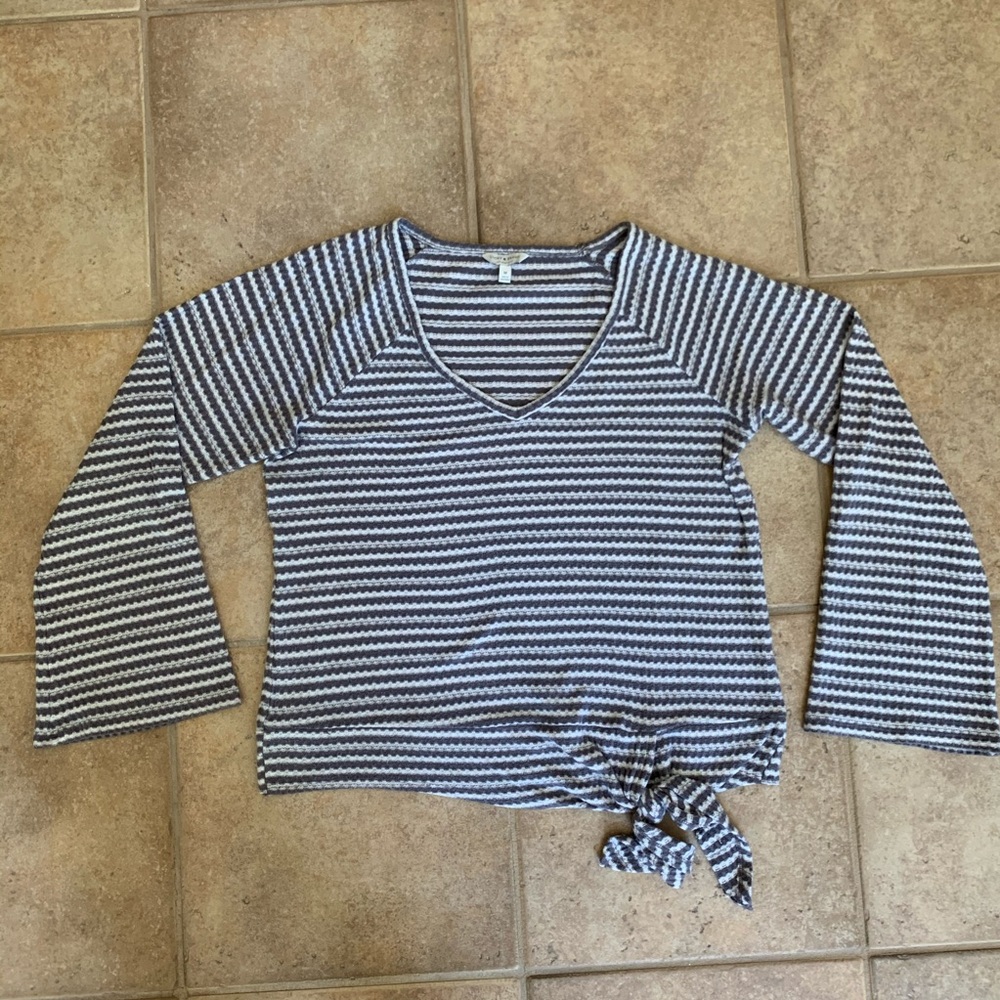 Lucky Brand Women’s Top with Flare Sleeves